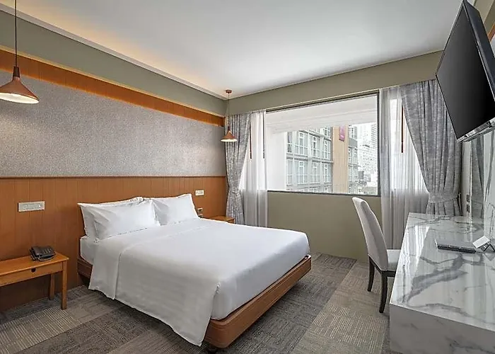 Maison Hotel 3*