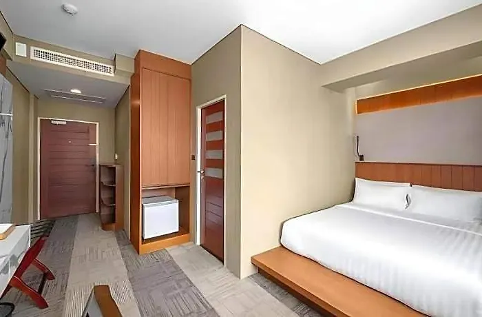 Maison Hotel